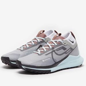Nike Women's React Pegasus Trail 4 GORE-TEX trail running shoes